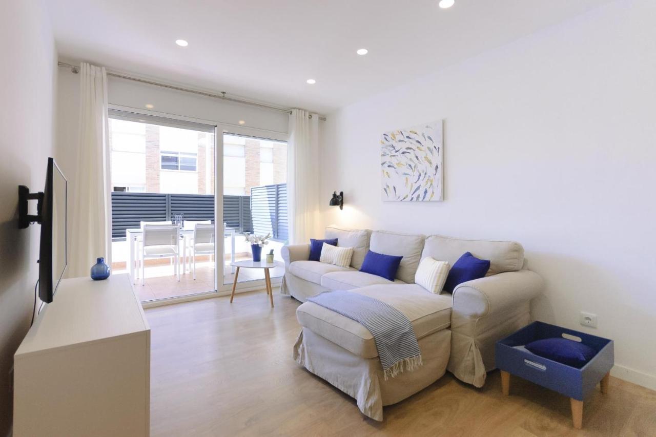 Lets Holidays Cozy Apartment With Terrace Tossa de Mar Buitenkant foto
