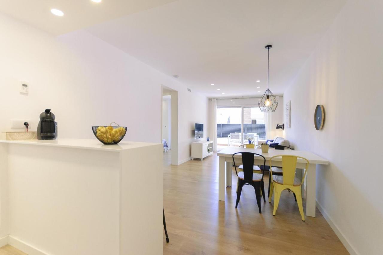 Lets Holidays Cozy Apartment With Terrace Tossa de Mar Buitenkant foto